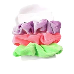 Neon Set Of 3 Velvet Scrunchies